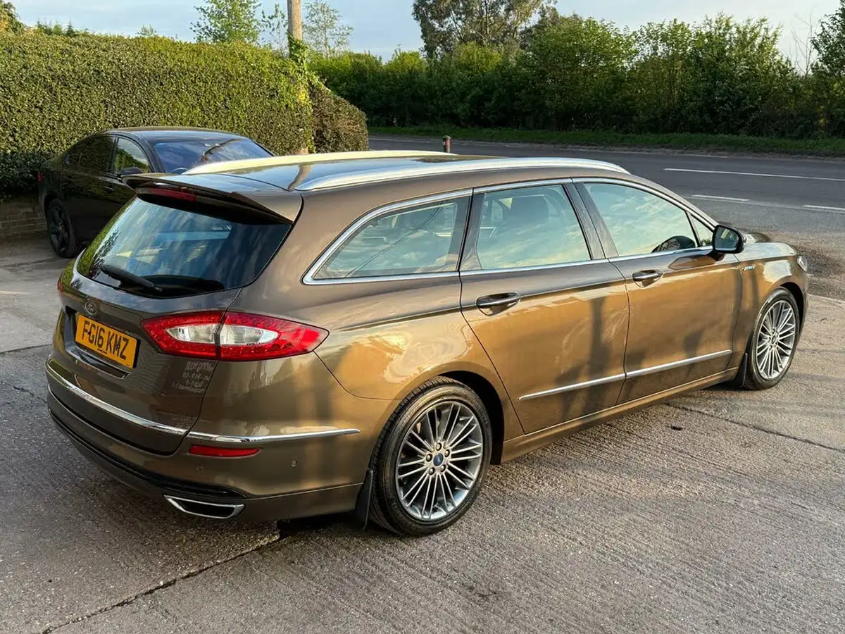 2016-ford-mondeo-20tdci-vignale-210ps-estate-5d-powershift-big-55