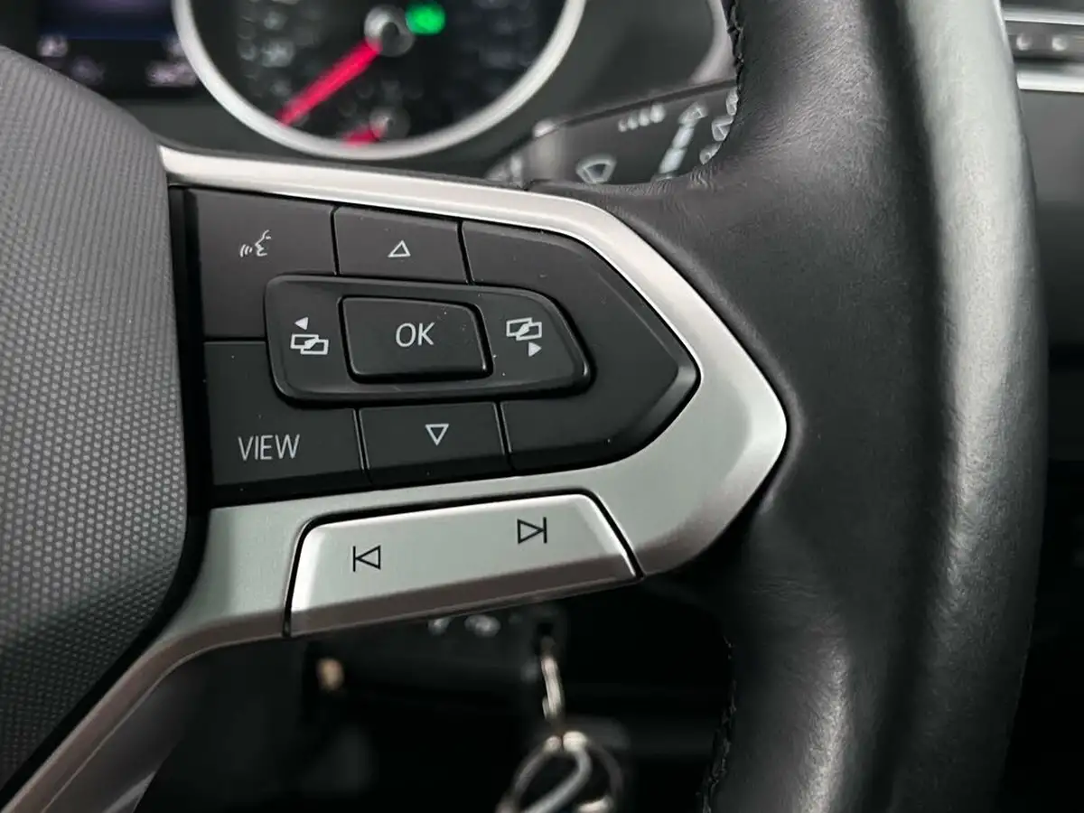 2021-volkswagen-tiguan-15-tsi-life-150ps-dsg-big-16