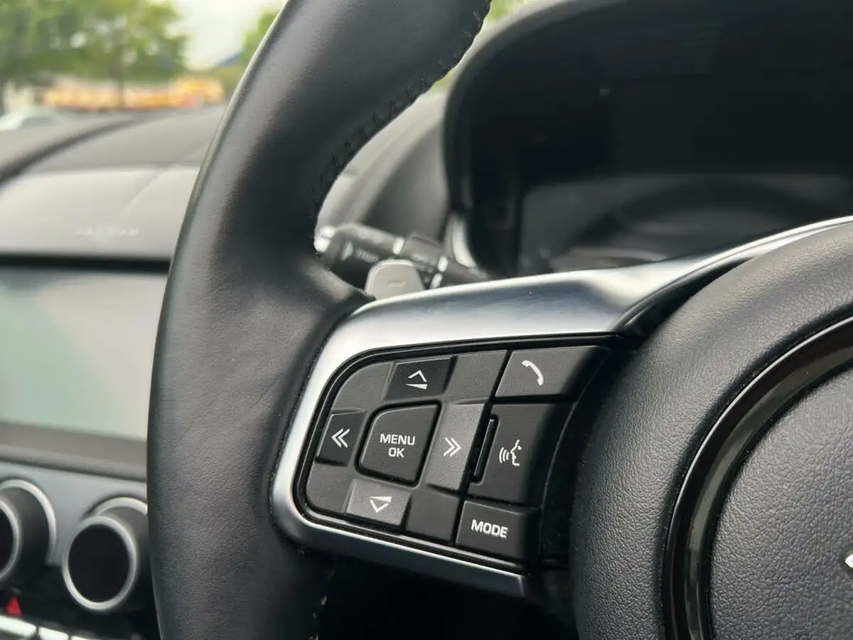2021-jaguar-f-type-20-i4-r-dynamic-convertible-big-17