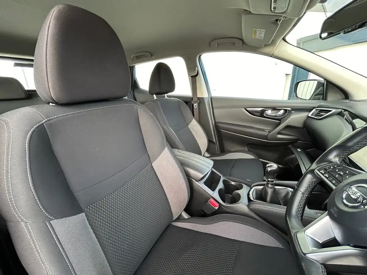 2020-nissan-qashqai-13-dig-t-acenta-premium-140ps-big-7