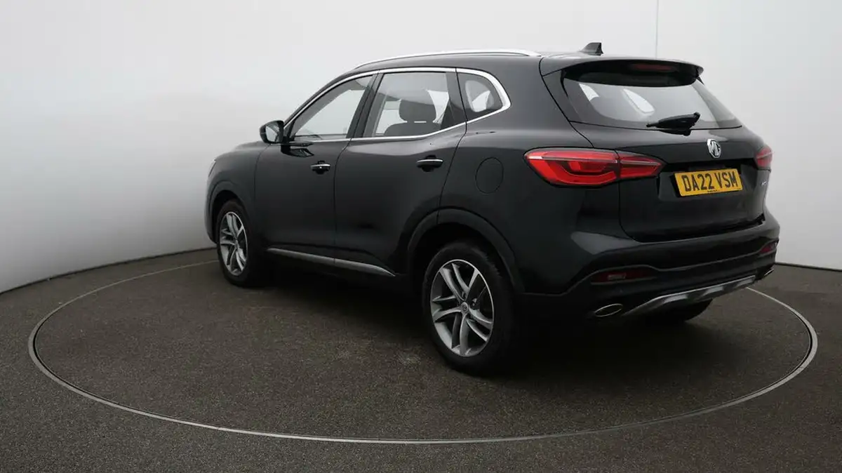 2022-mg-hs-15t-gdi-excite-162ps-dct-big-52