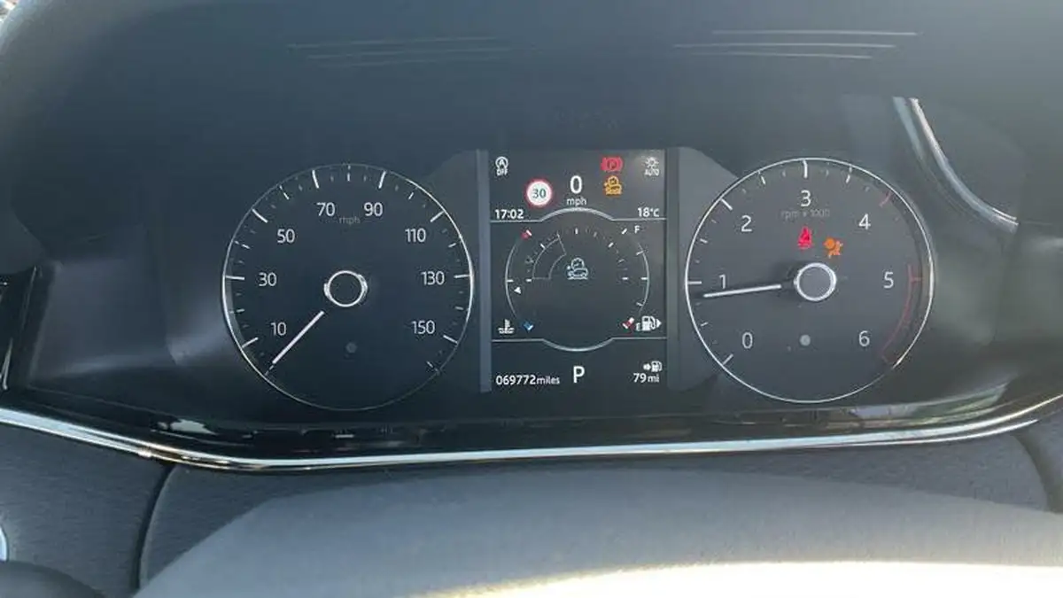 2019-land-rover-range-rover-evoque-20-d180-r-dynamic-s-big-25