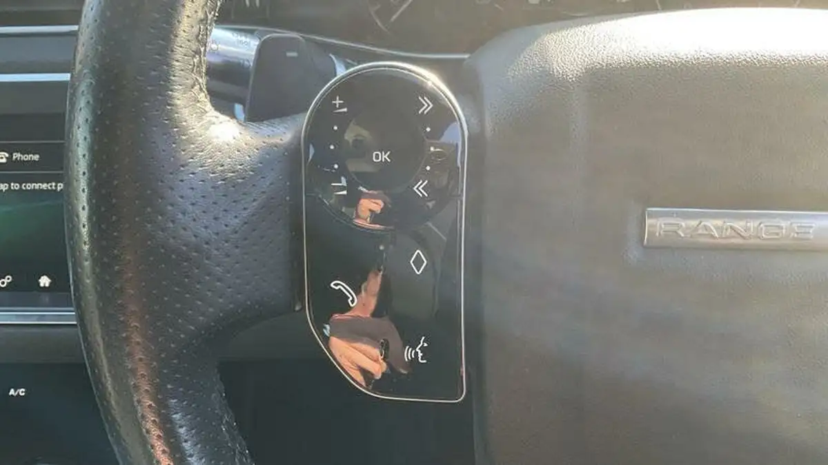 2019-land-rover-range-rover-evoque-20-d180-r-dynamic-s-big-21