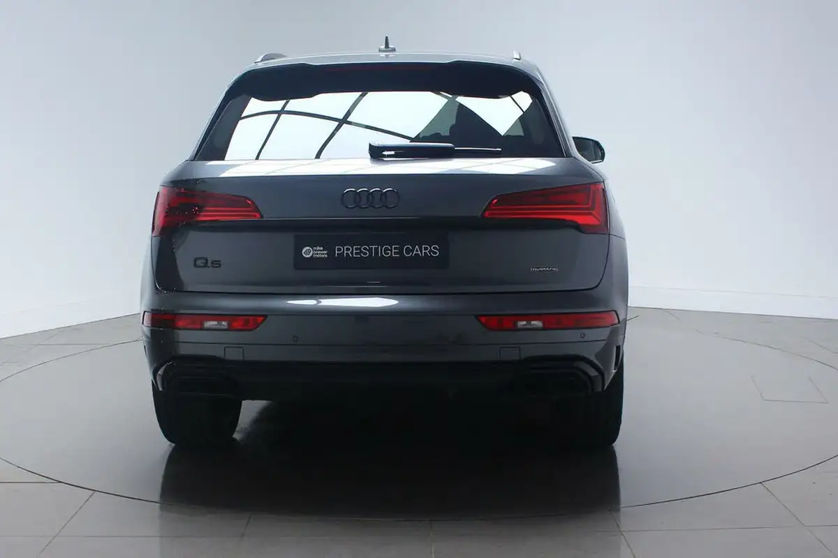 2024-audi-q5-20-45-tfsi-black-edition-station-wagon-big-5