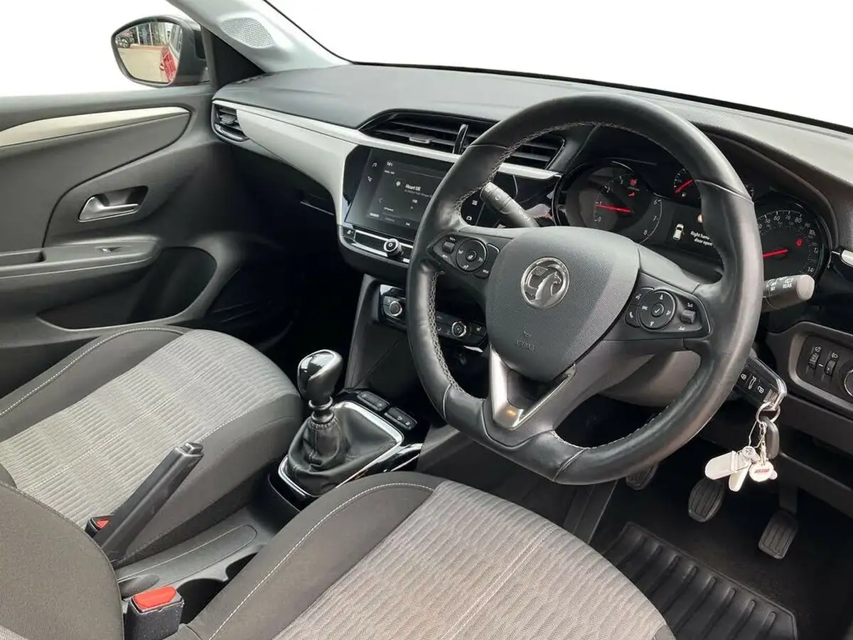 2021-vauxhall-corsa-12-turbo-se-premium-big-8