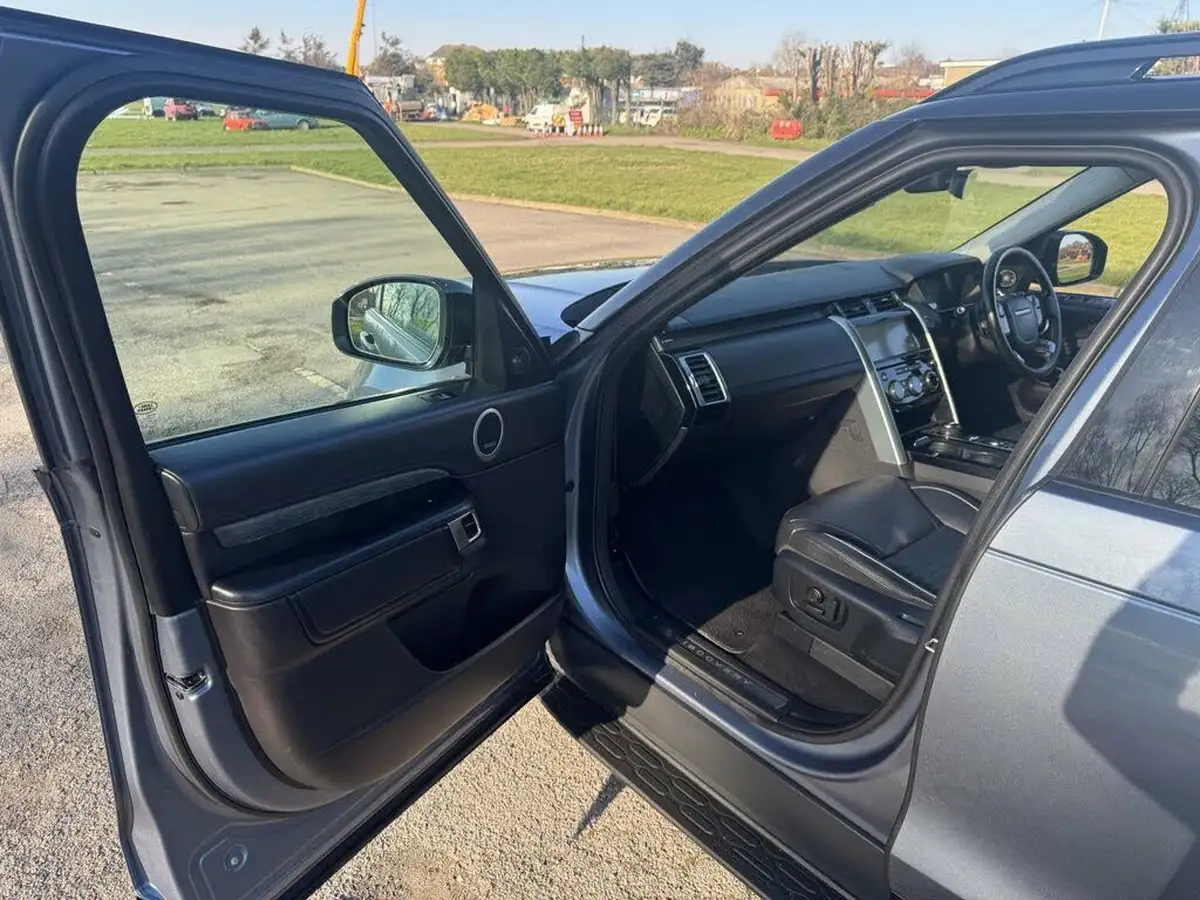 2018-land-rover-discovery-30-sd-v6-hse-luxury-big-38