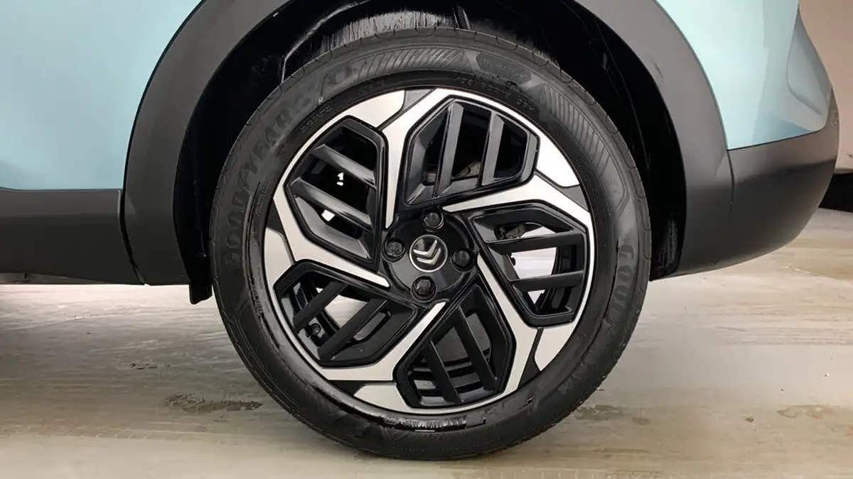 2021-citroen-c4-12-puretech-sense-plus-big-16