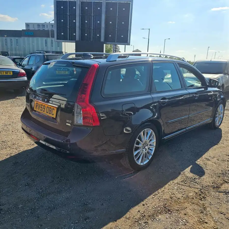 2009-volvo-v50-16td-drive-se-lux-big-6