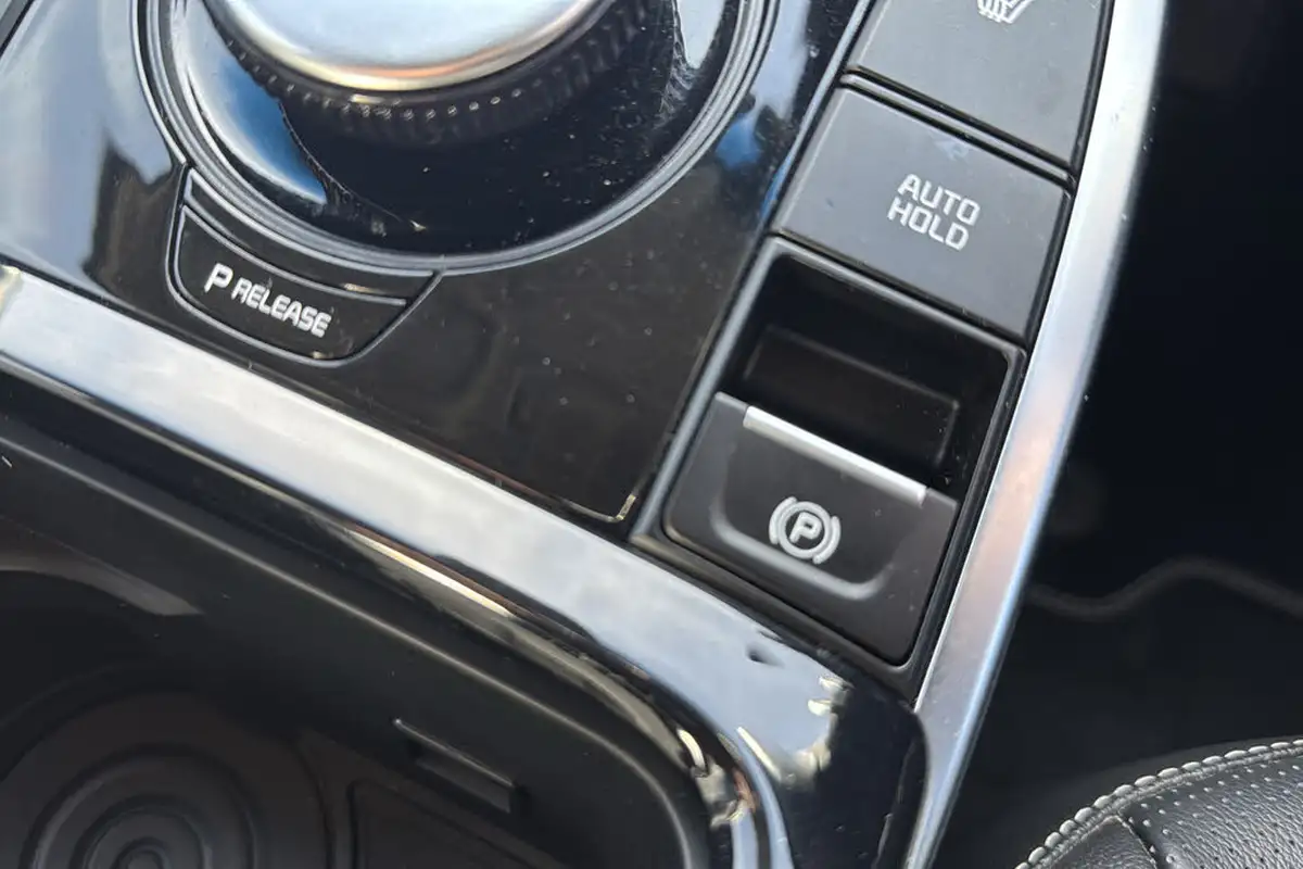 2020-kia-e-niro-ev-4-big-26