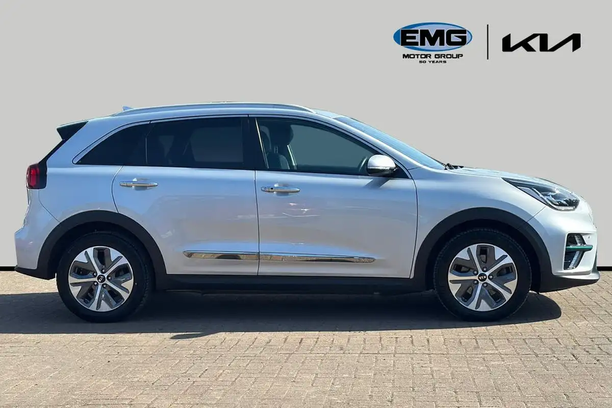 2020-kia-e-niro-ev-4-big-2