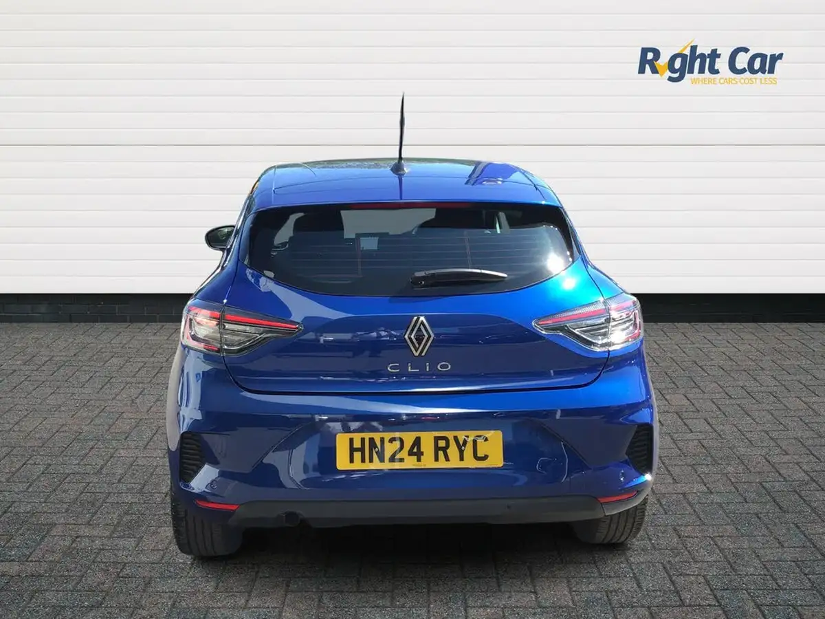 2024-renault-clio-10-tce-evolution-big-11