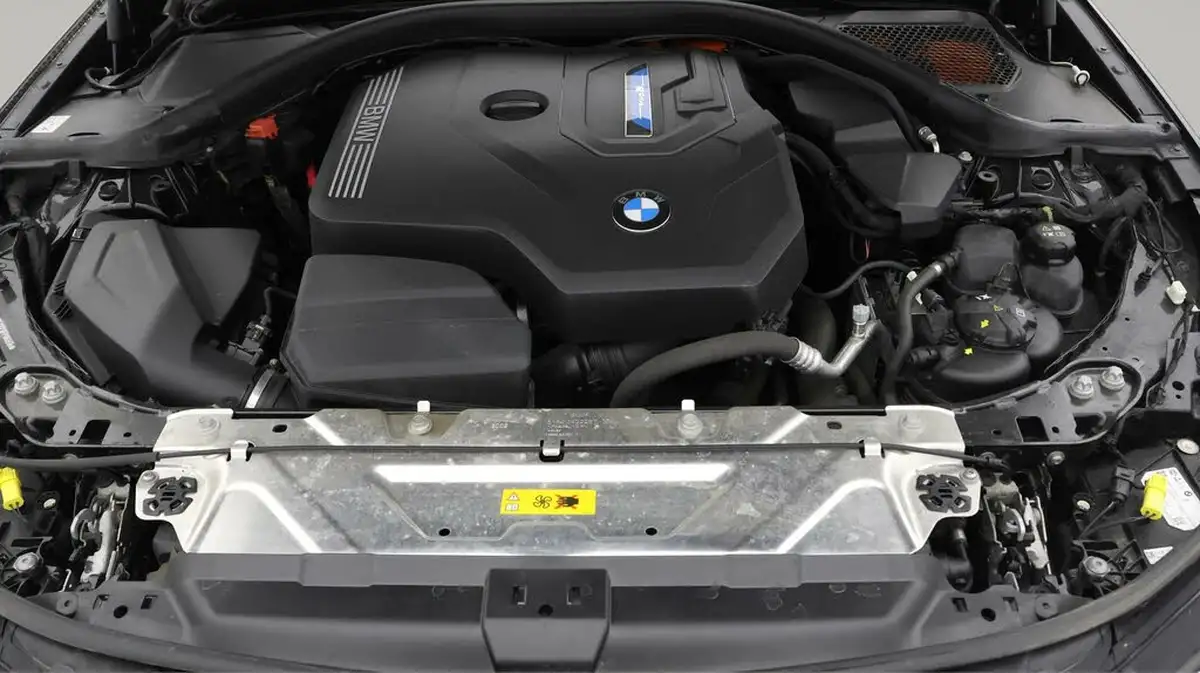2022-bmw-3-series-20-330e-m-sport-touring-5d-big-18