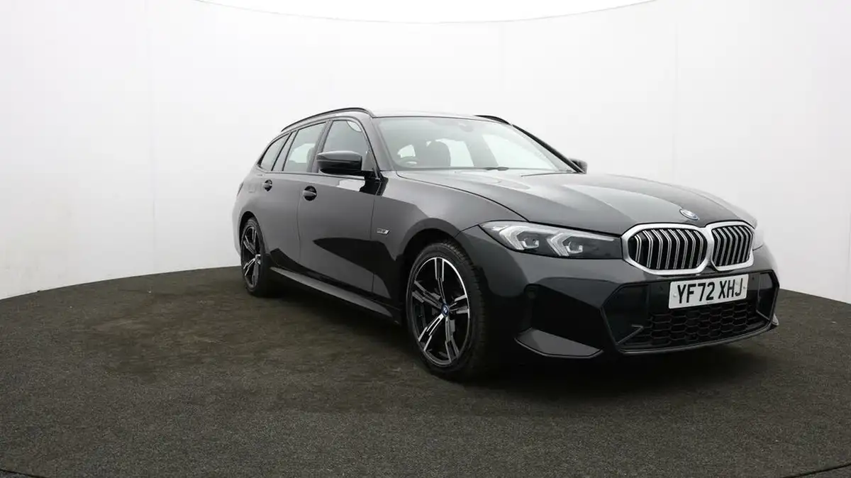 2022-bmw-3-series-20-330e-m-sport-touring-5d-big-46