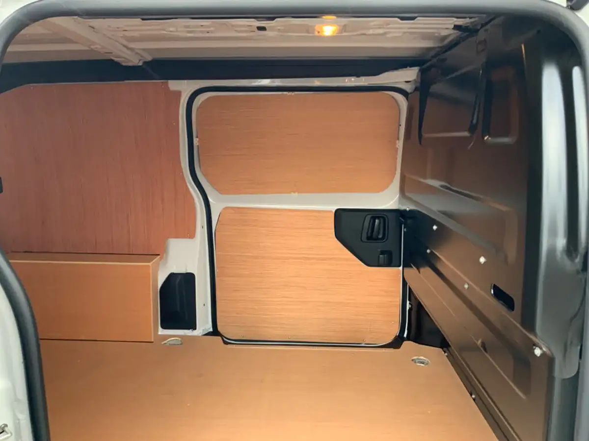 2023-citroen-dispatch-15bluehdi-enterprise-edition-m-big-13