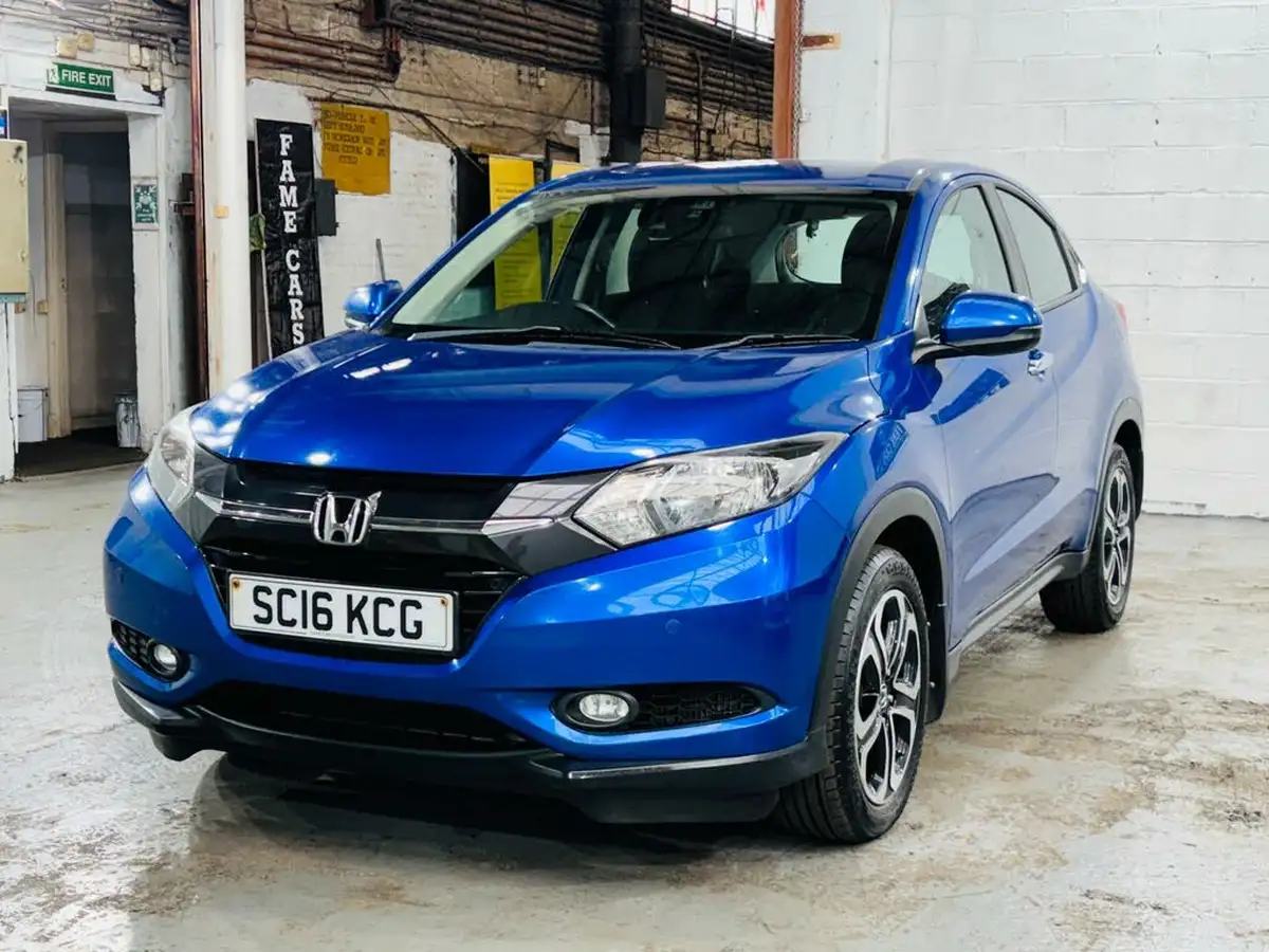 2016-honda-hr-v-16-i-dtec-se-navi-big-3