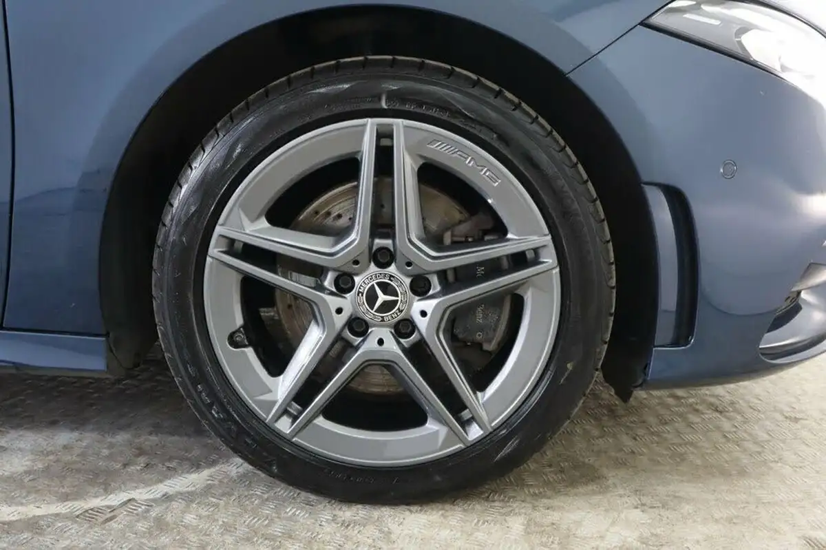 2021-mercedes-benz-a-class-13-a250e-amg-line-premium-plus-hatchback-5d-big-24