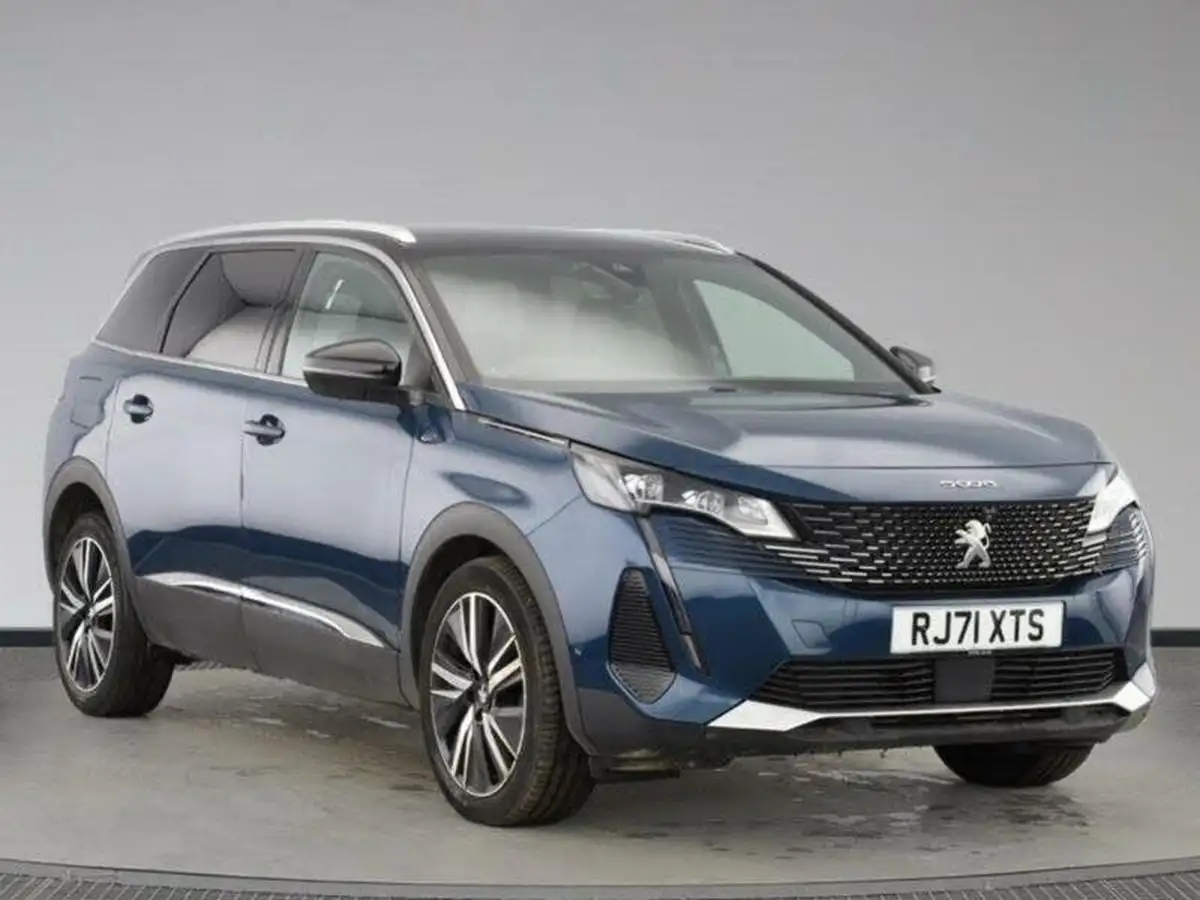 2022-peugeot-5008-suv-12-puretech-gt-premium-big-0