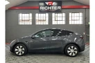 2022-tesla-model-y-e-long-range-small-10