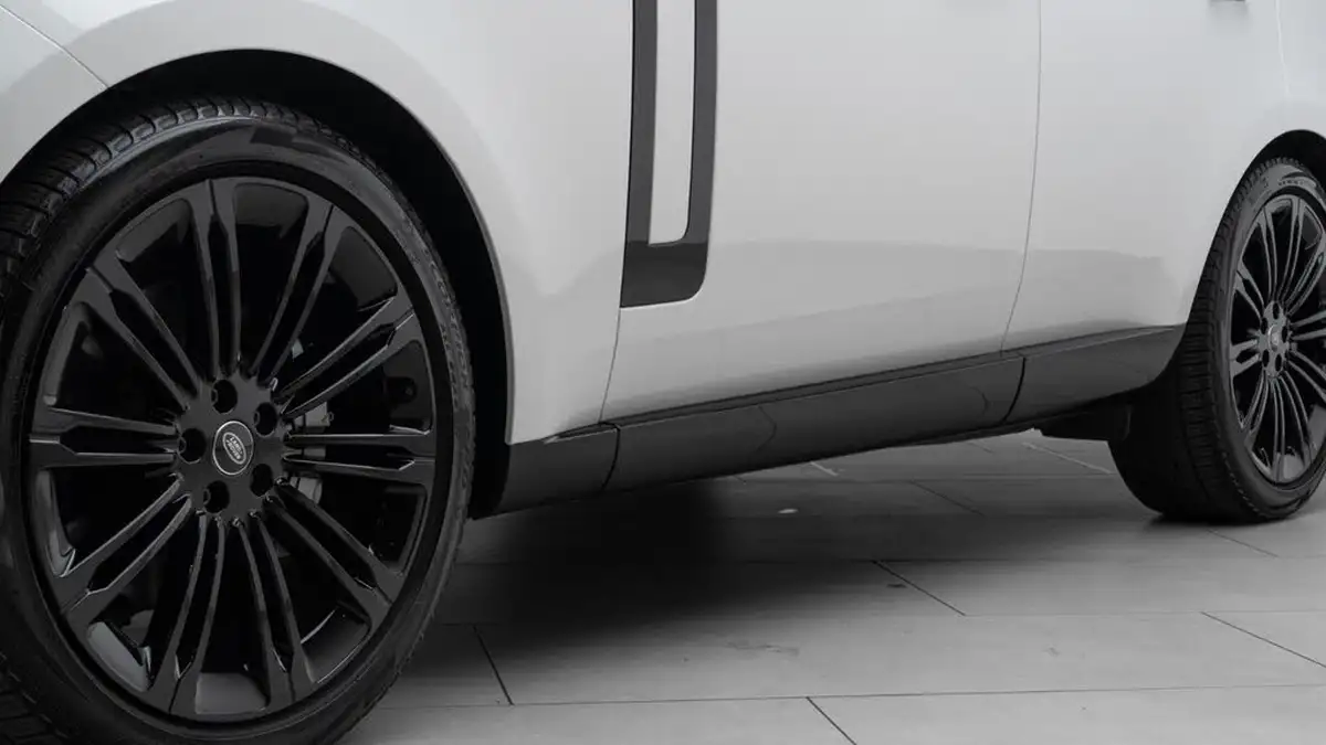 2023-land-rover-range-rover-30-d350-se-big-4