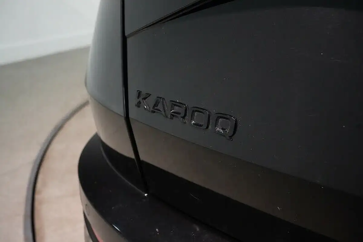2022-skoda-karoq-15-tsi-sportline-dsg-big-14