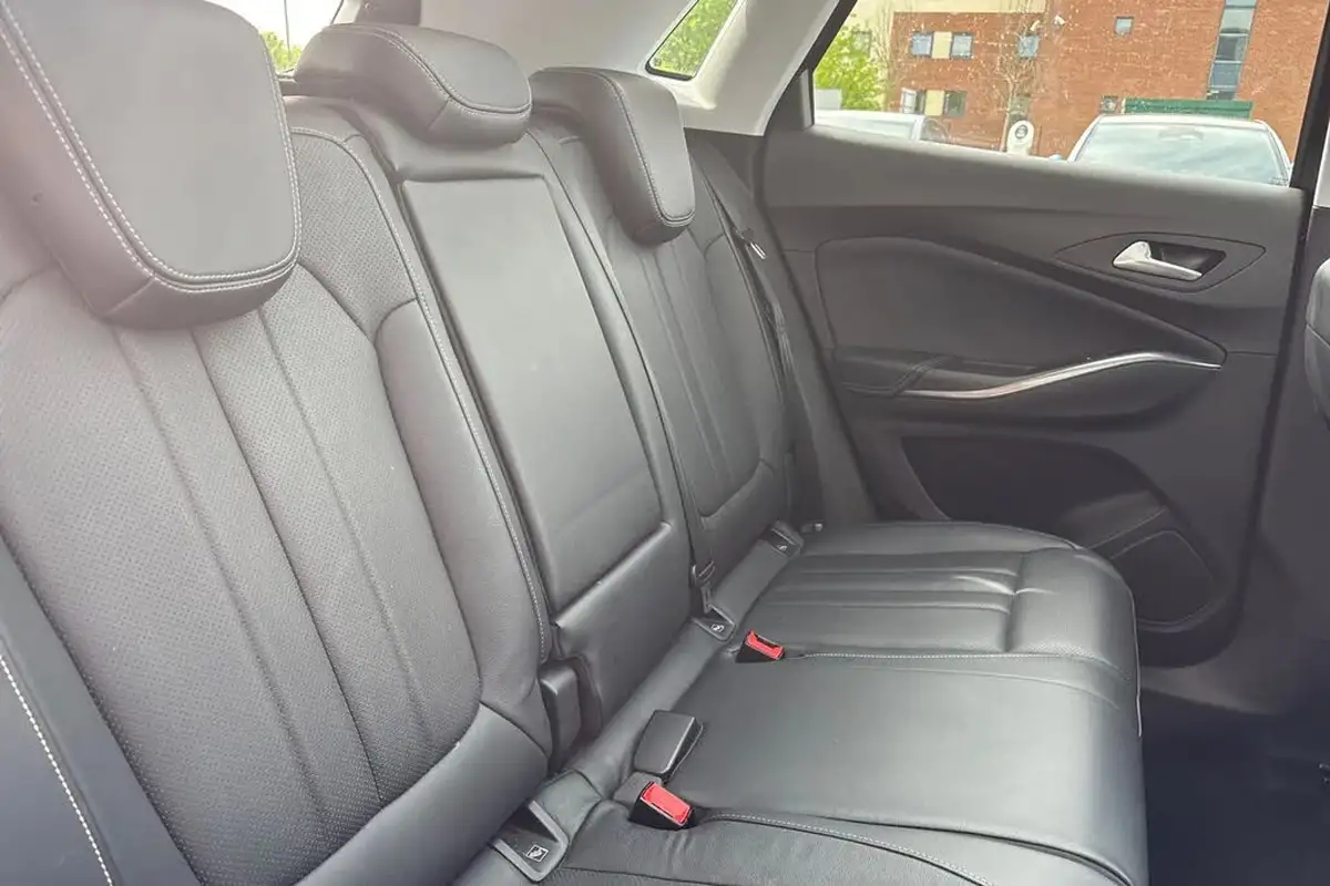 2018-vauxhall-grandland-x-12-elite-nav-132ps-big-36