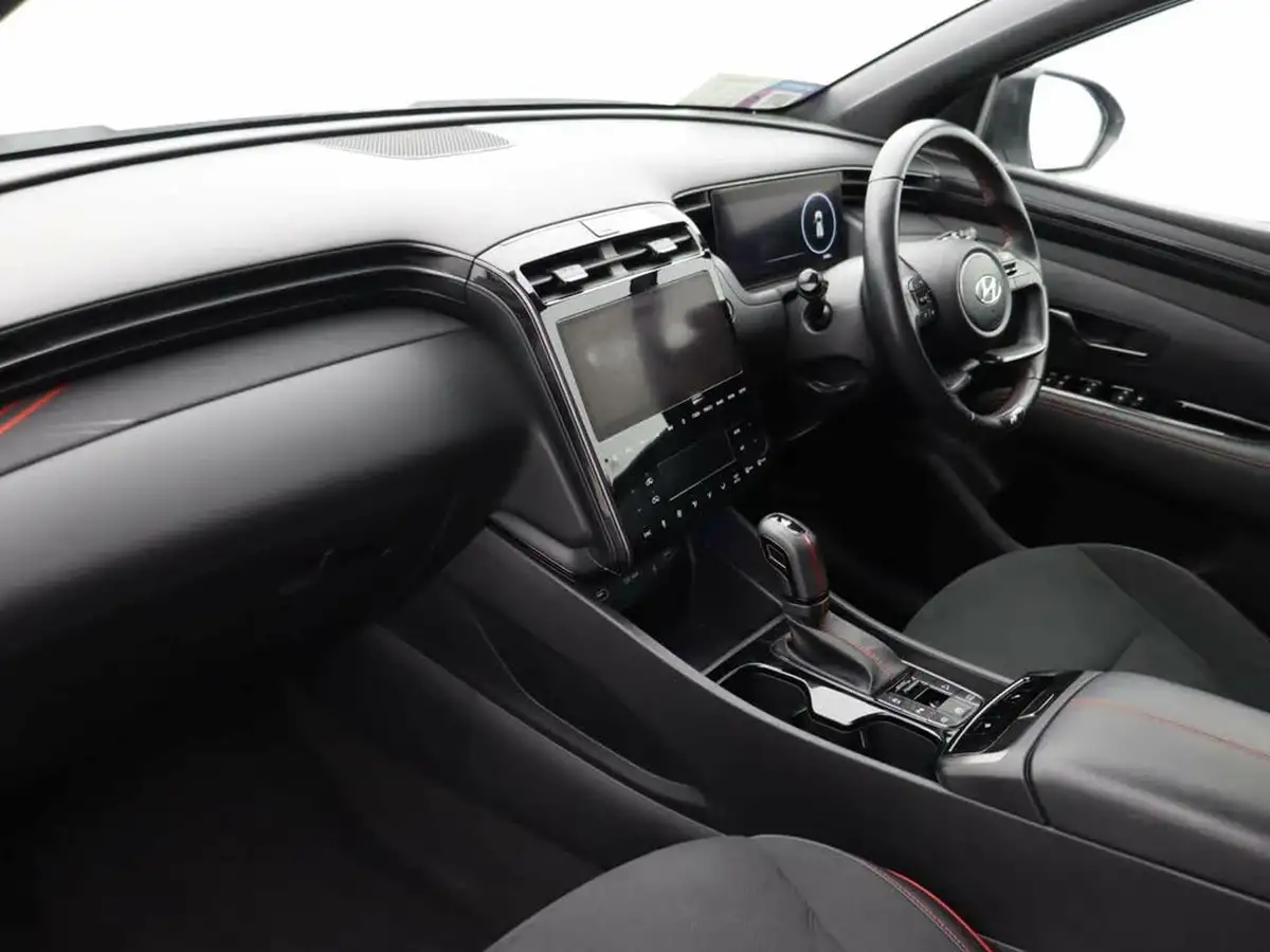 2021-hyundai-tucson-16-t-gdi-n-line-150ps-48-volt-mhev-1598cc-dct-big-10