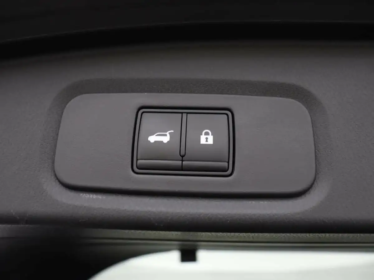 2022-nissan-qashqai-13-dig-t-tekna-xtronic-big-16