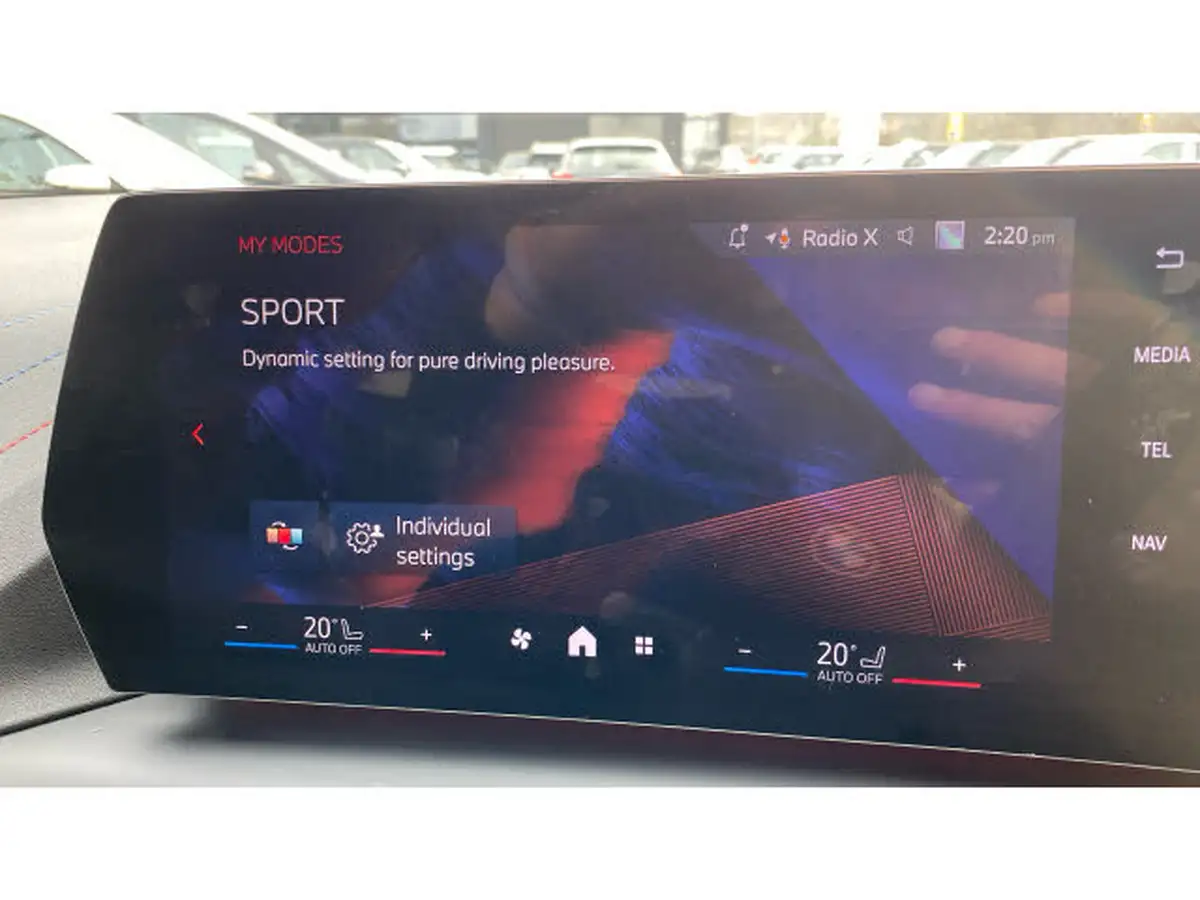 2024-bmw-1-series-15-120-m-sport-big-34