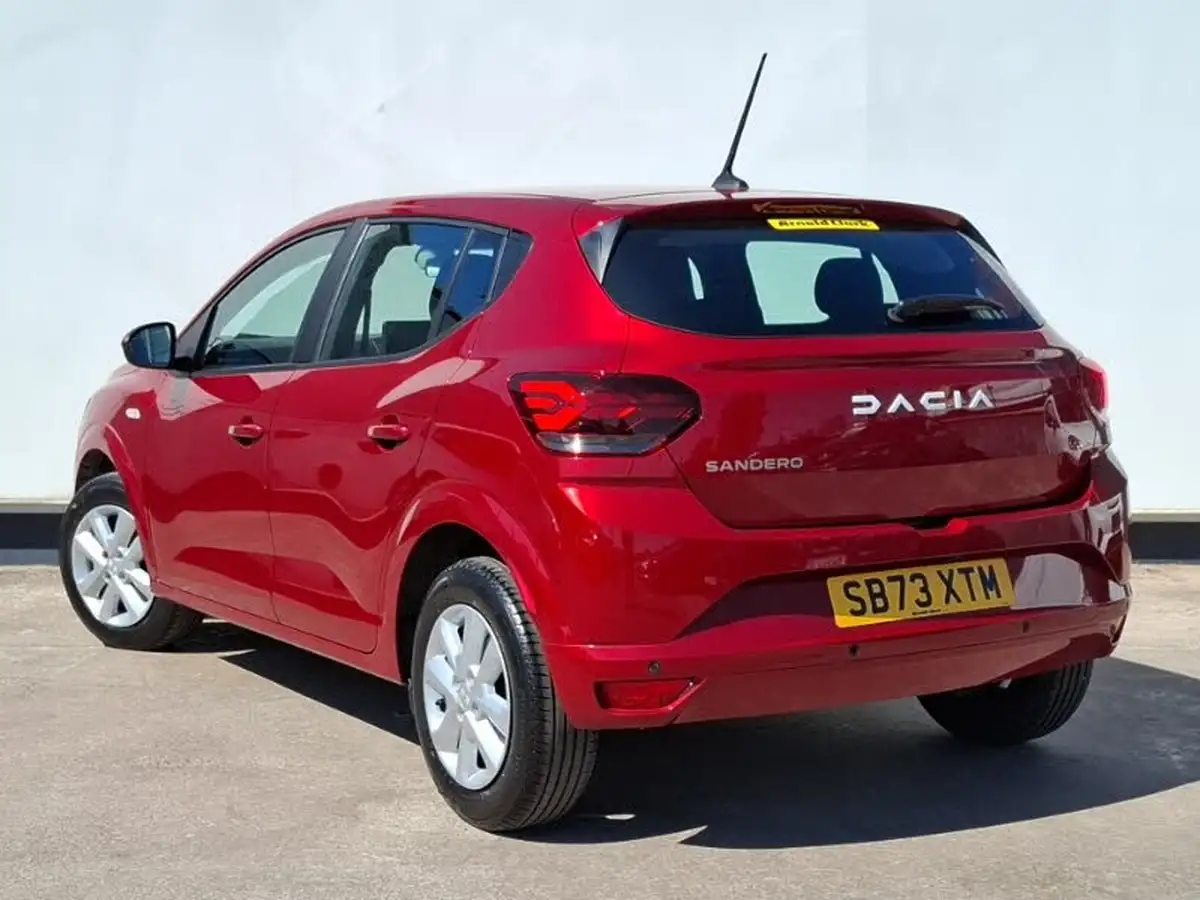 2023-dacia-sandero-10-tce-expression-90bhp-big-1