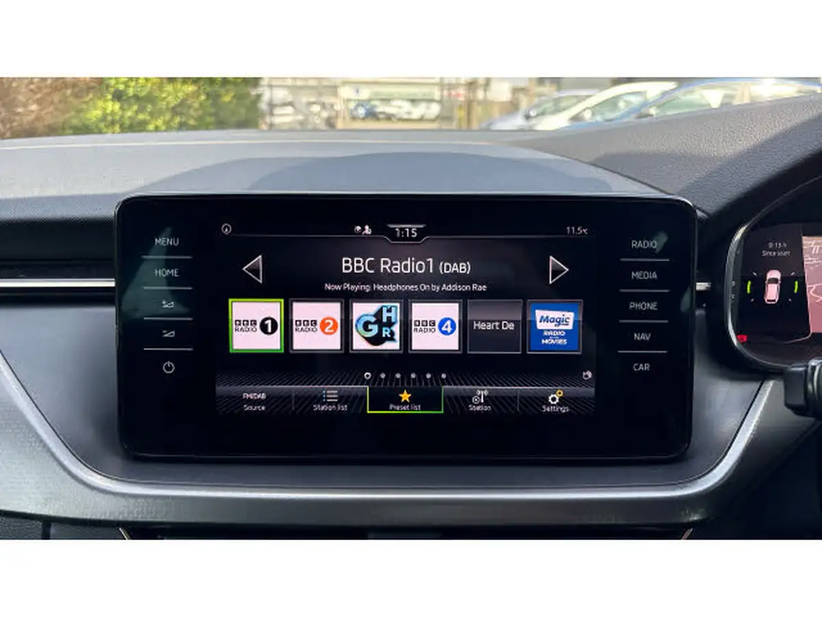 2020-skoda-scala-15-tsi-se-l-big-41
