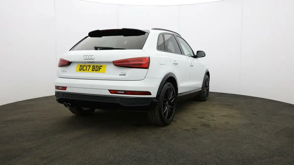 2017-audi-q3-20-tdi-quattro-black-edition-184ps-big-61