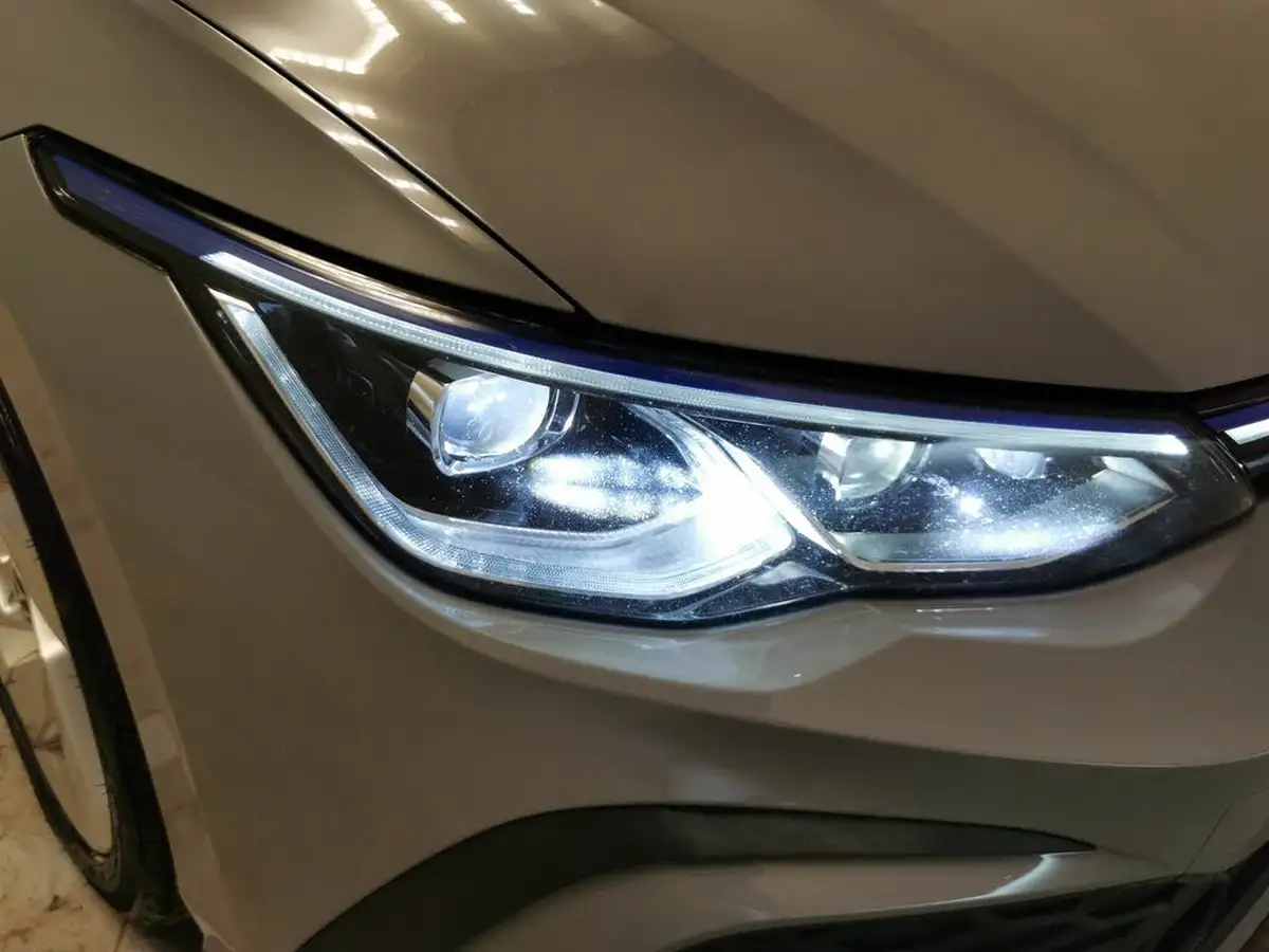 2021-volkswagen-golf-14-tsi-gte-big-6