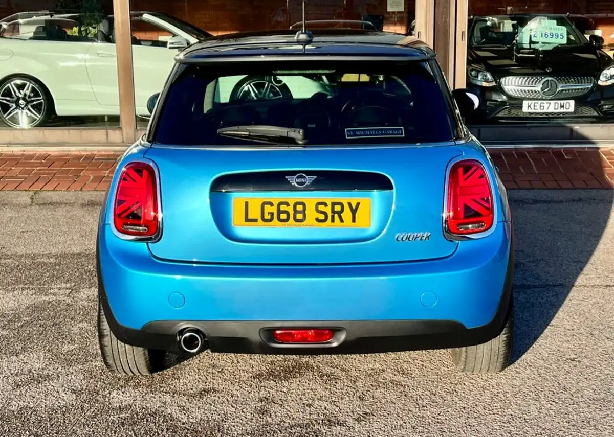 2018-mini-cooper-15-cooper-series-ii-ss-hatchback-3d-big-5