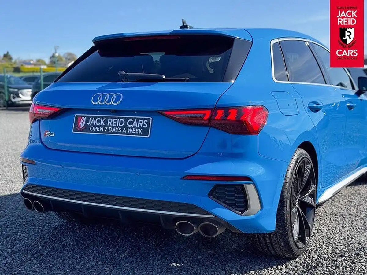 2021-audi-s3-20-tfsi-sportback-5d-big-4