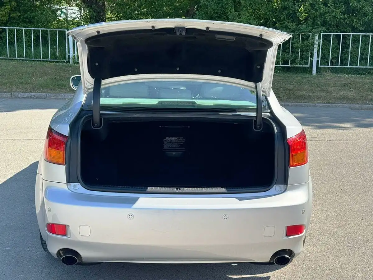 2006-lexus-is-250-25-se-l-auto-big-46