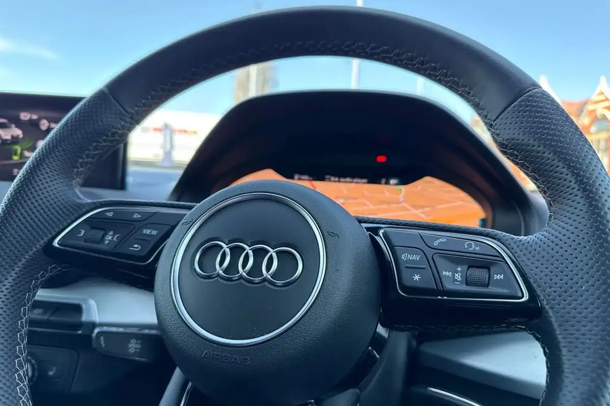 2022-audi-q2-10-30-tfsi-black-edition-big-36