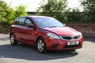 2011-kia-ceed-16td-1-89bhp-small-2