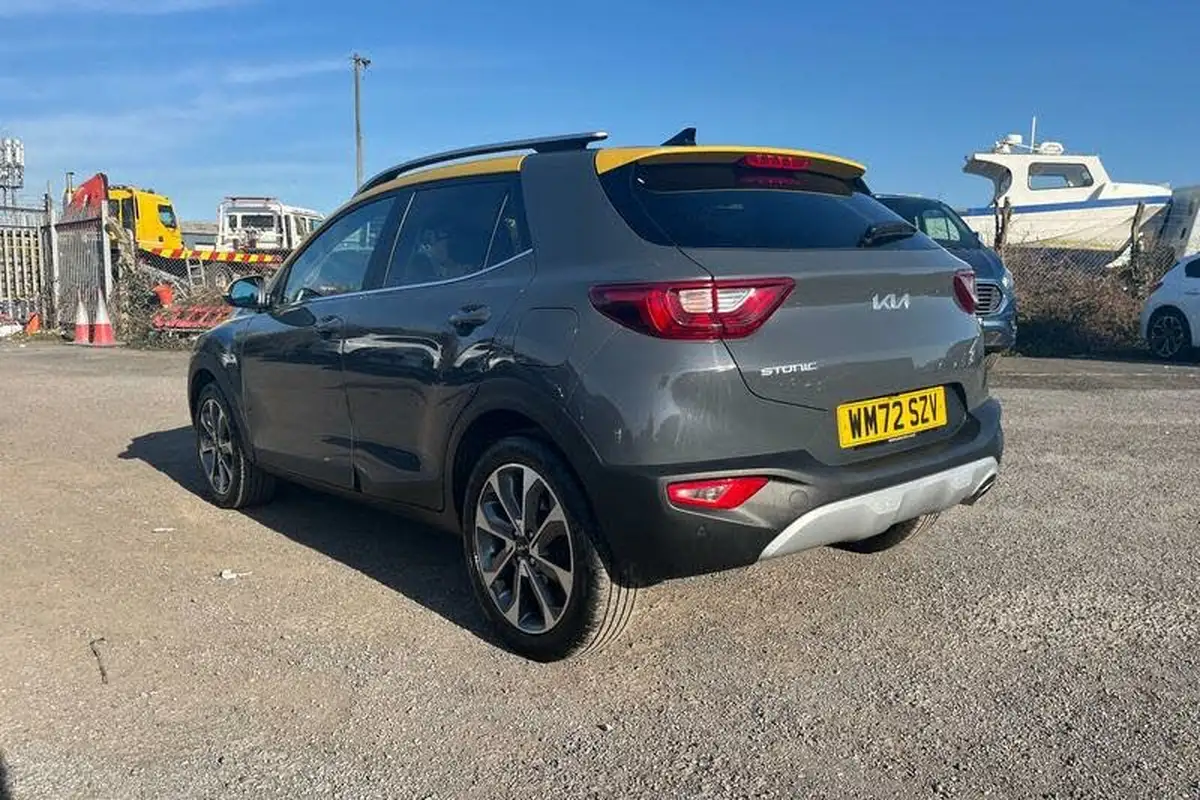 2023-kia-stonic-10-t-gdi-quantum-big-37