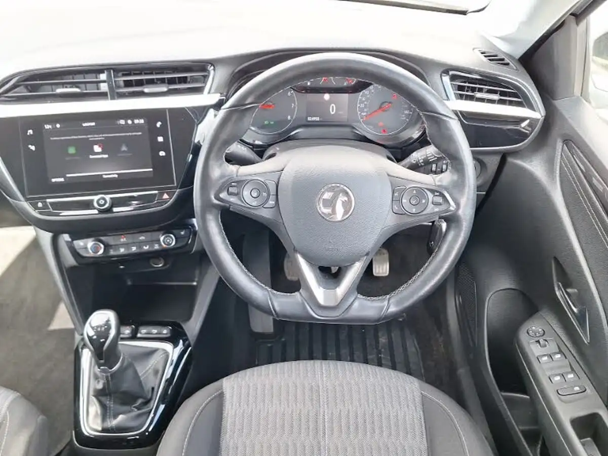 2021-vauxhall-corsa-12i-griffin-edition-big-6