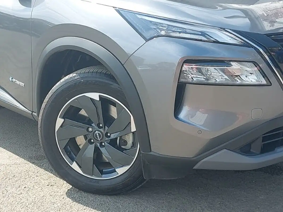 2025-nissan-x-trail-15-e-power-acenta-premium-213ps-7-seat-e-4orce-big-8