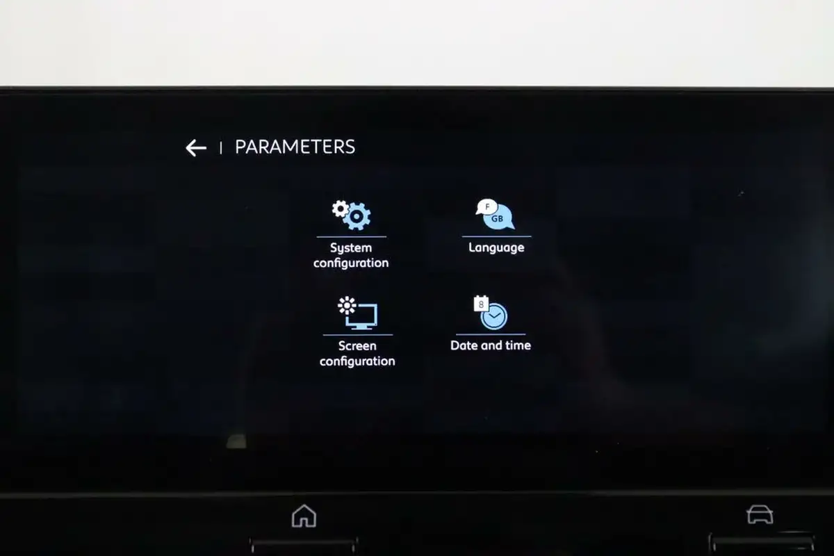 2023-citroen-c4-12-puretech-sense-big-30