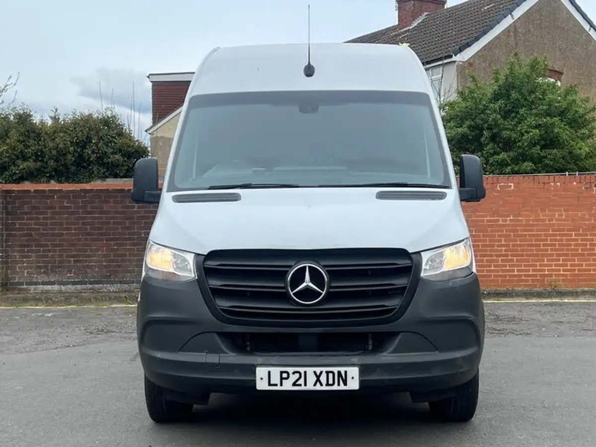 2021-mercedes-benz-sprinter-20cdi-315-l1h1-progressive-150pseu6dt-panel-rwd-eco-gear-360-big-17