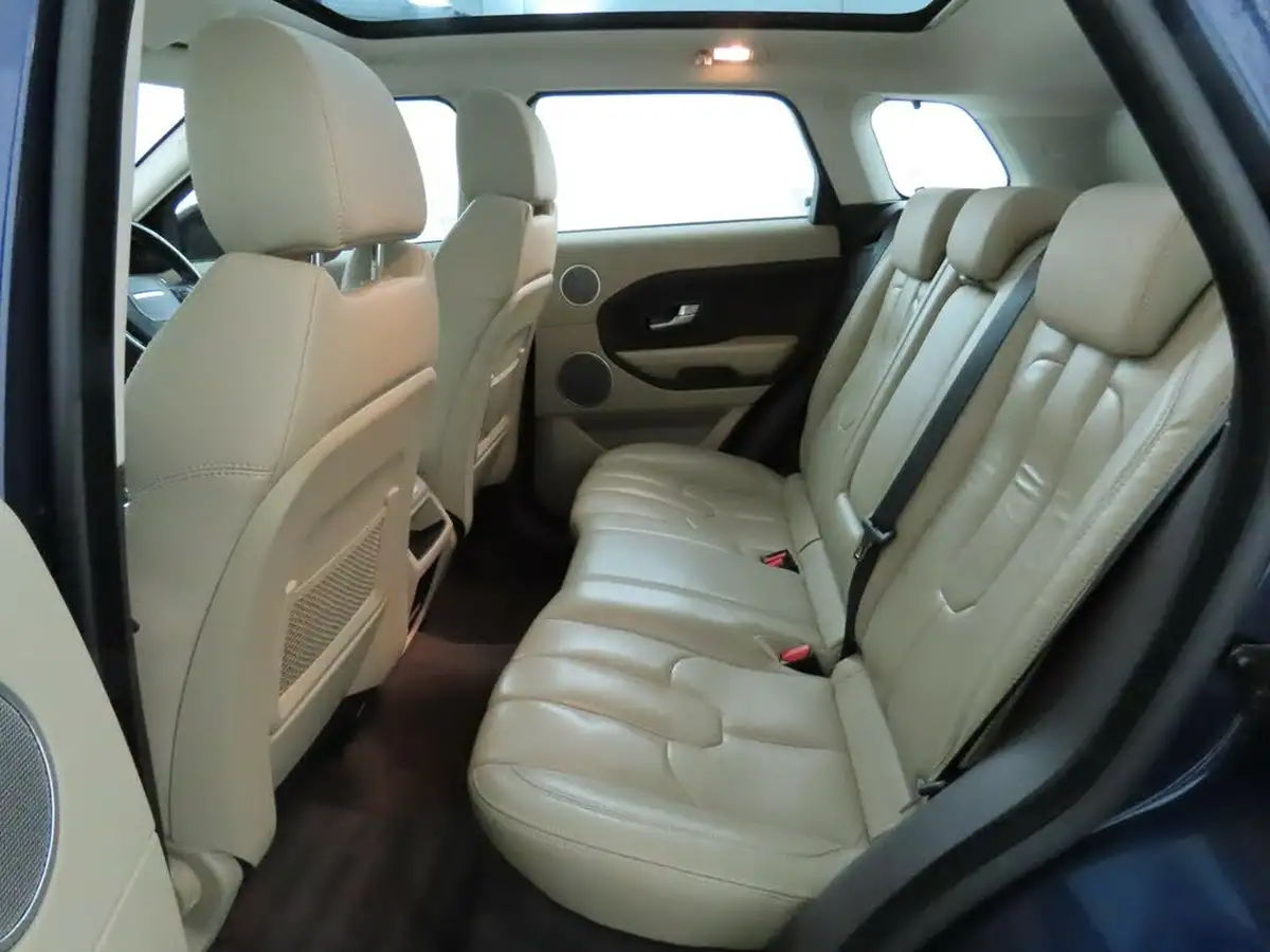 2014-land-rover-range-rover-evoque-22sd4-pure-big-11
