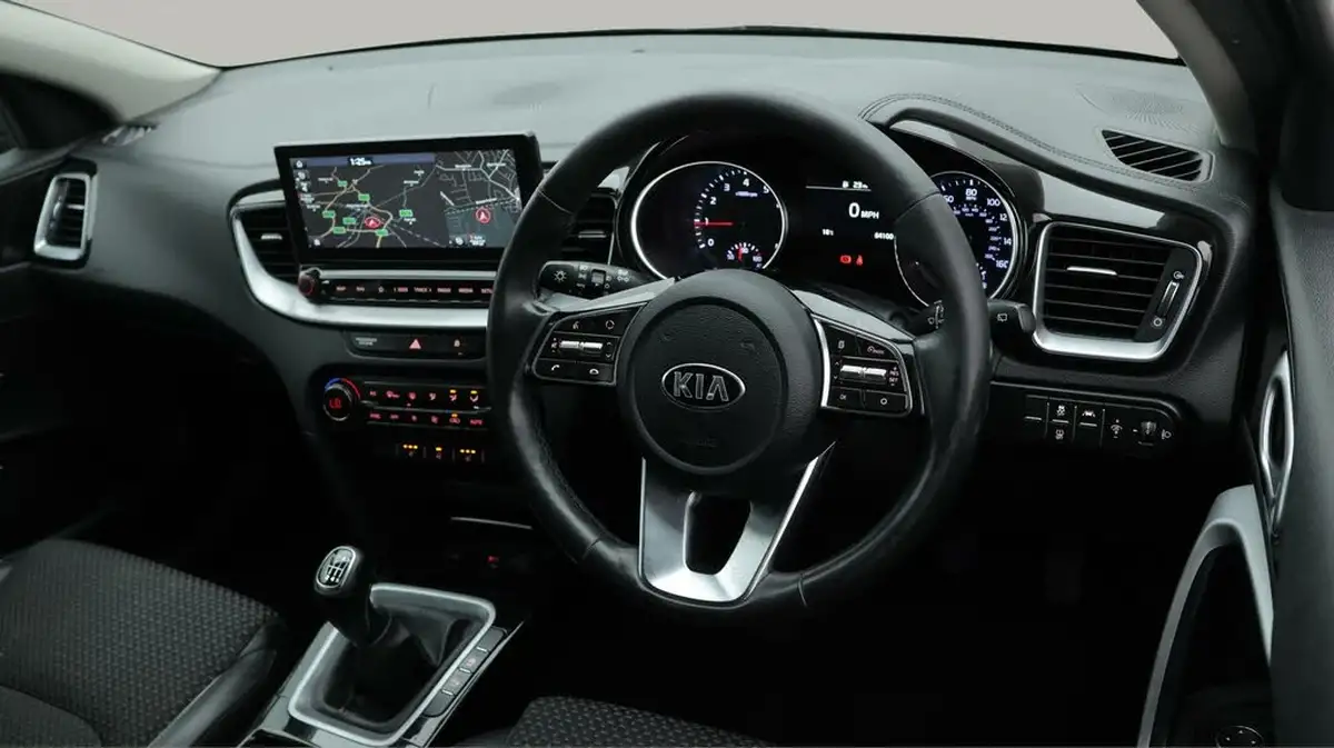 2020-kia-xceed-10-t-gdi-3-big-9