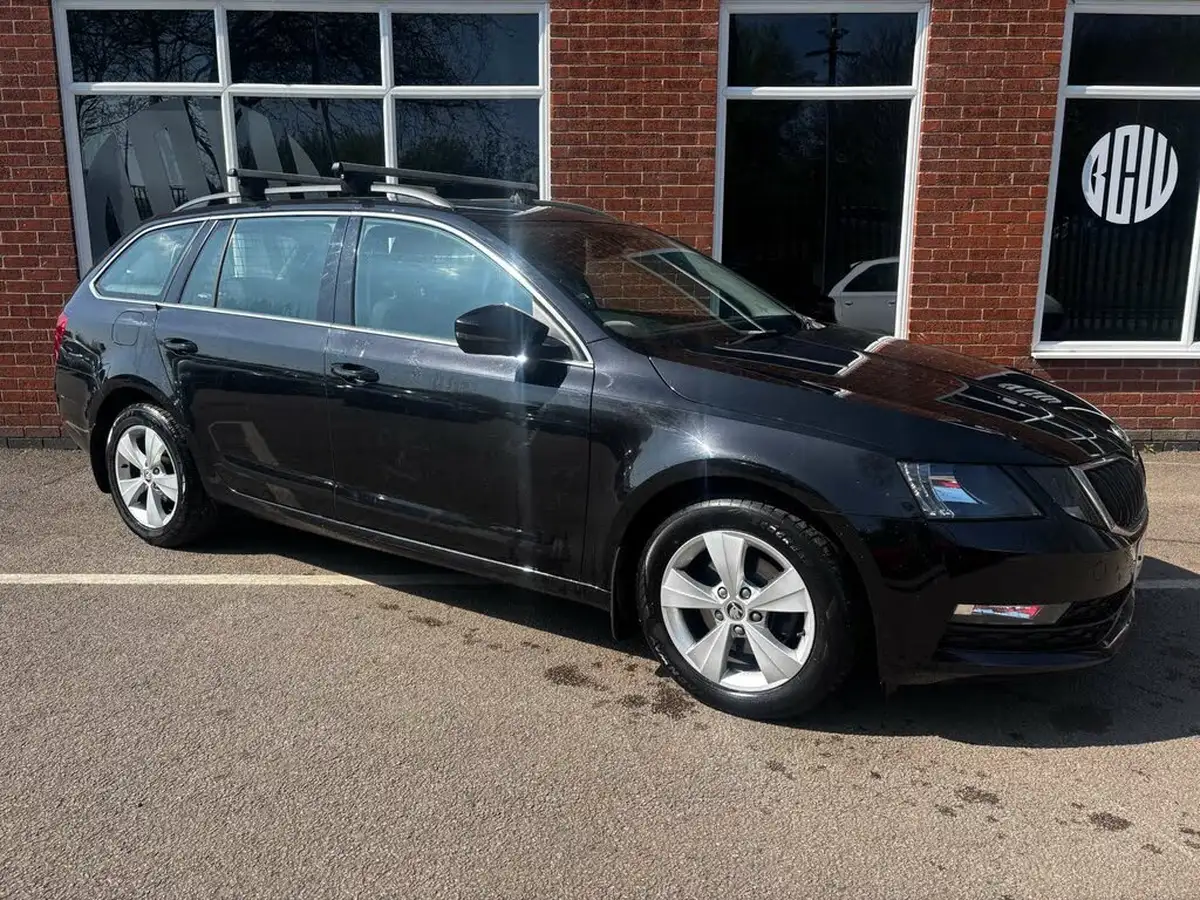 2020-skoda-octavia-10-tsi-se-technology-115ps-estate-big-0