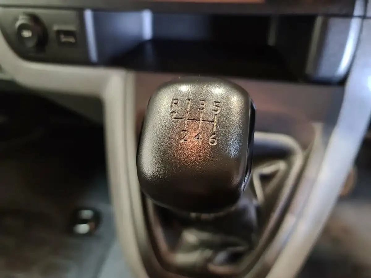 2022-citroen-dispatch-15bluehdi-enterprise-pro-m-1000-big-32