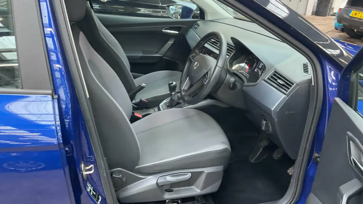 2019-seat-arona-16tdi-se-technology-lux-115ps-ss-big-7