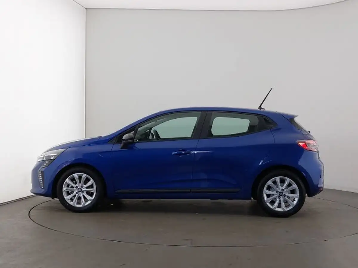 2024-renault-clio-16-evolution-big-3