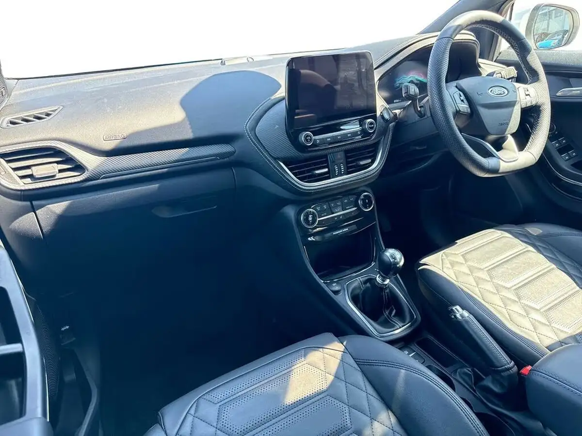 2022-ford-puma-suv-10-st-line-vignale-125ps-big-6