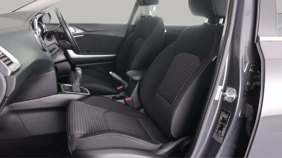2022-kia-xceed-10-t-gdi-2-big-13